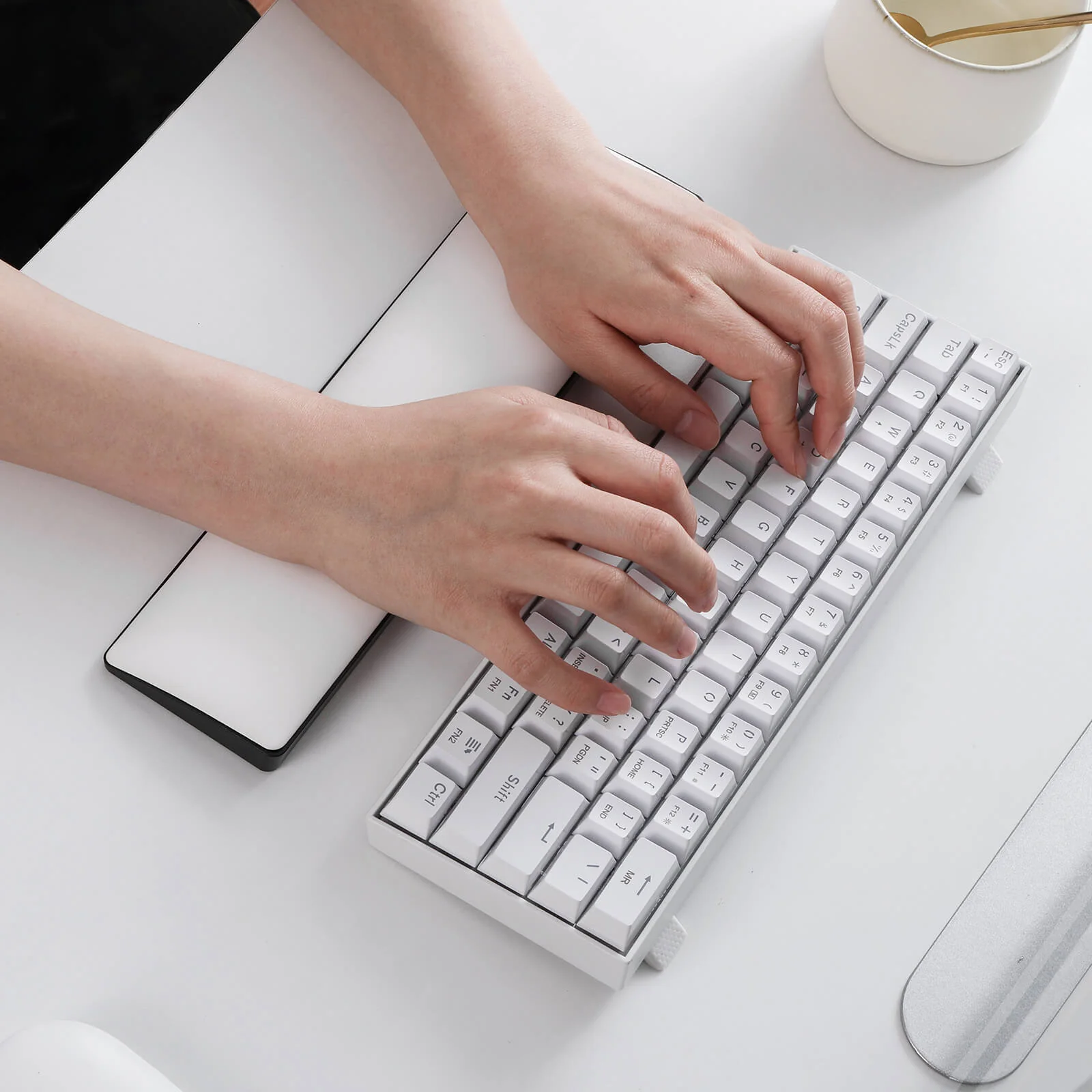 Redragon X LTC Keyboard Wrist Rest - Image 12